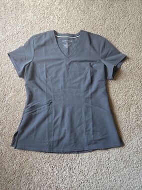 White Cross V.Tess V-Neck Zip Pocket Scrub Top M